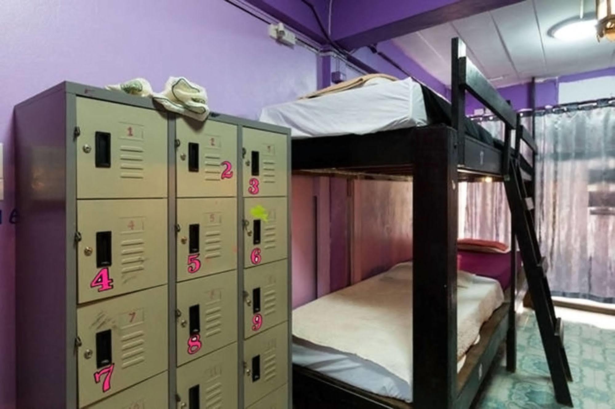 Wild & Wandering Backpacker Hostel & Bar Haad Rin Εξωτερικό φωτογραφία
